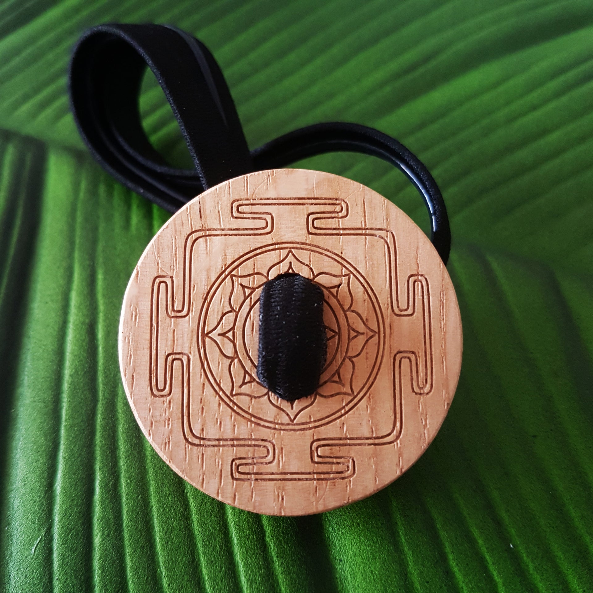 kali yantra symbol buttonloxx dreadlock tie