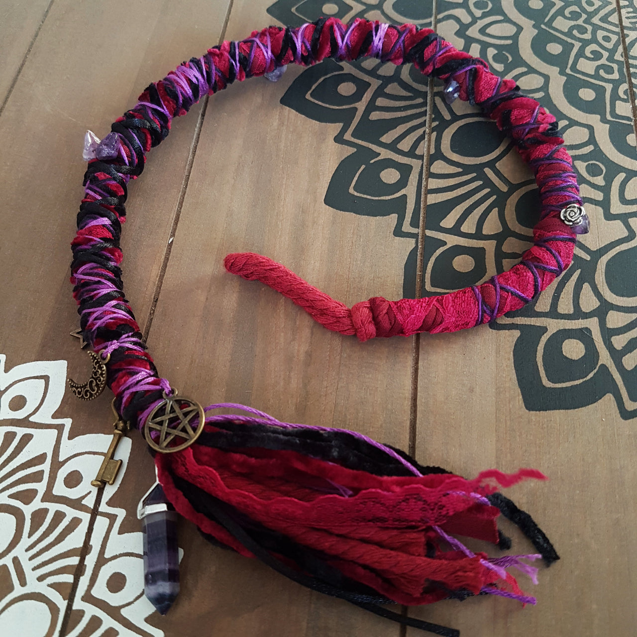 Red Lace & Velvet Dread Wrap with Fluorite | 53cm