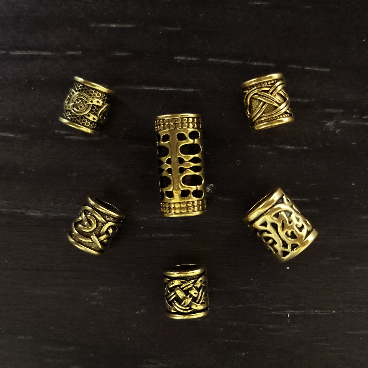 Set of 6 Small Gold Beads | 5-6mm hole