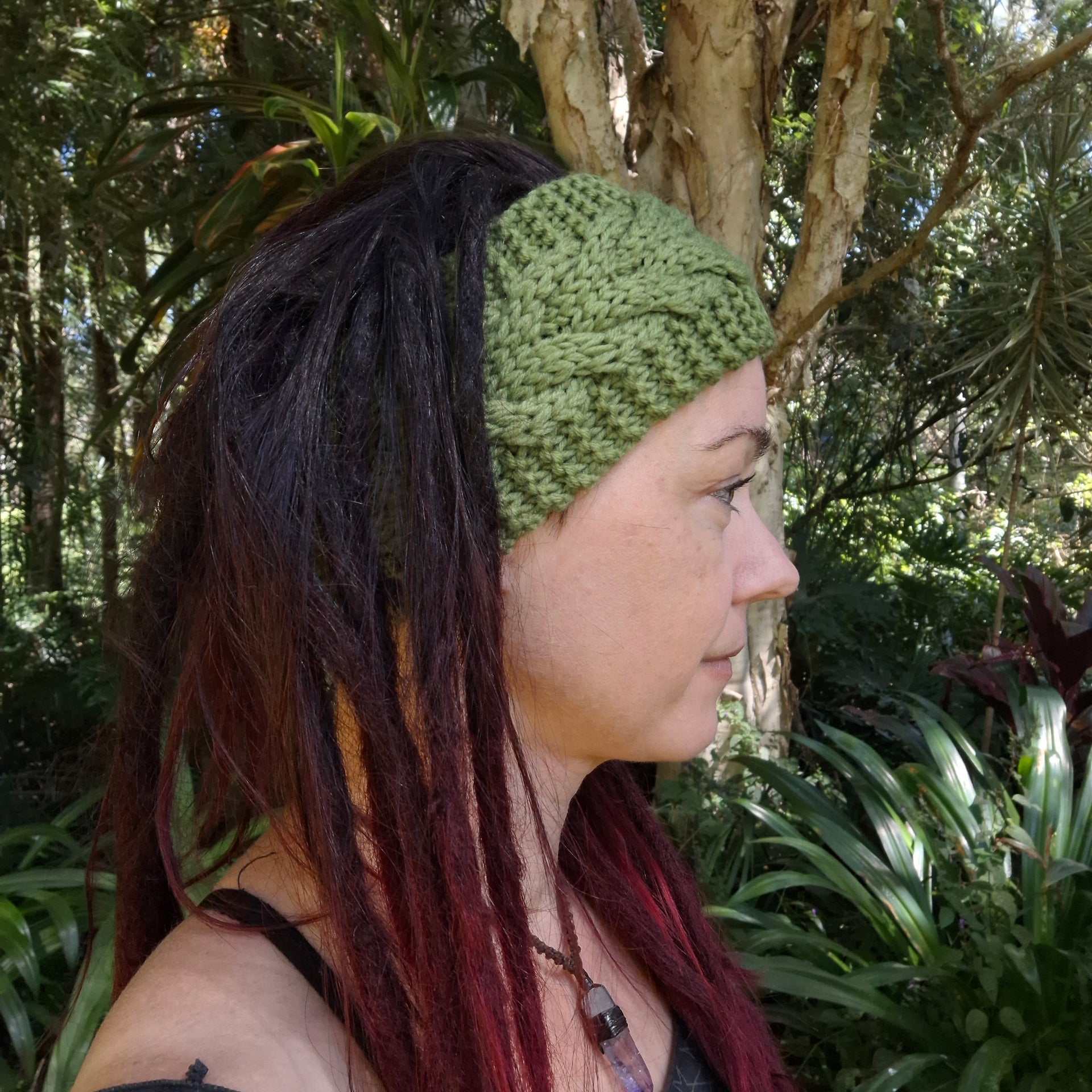 Green knitted headband