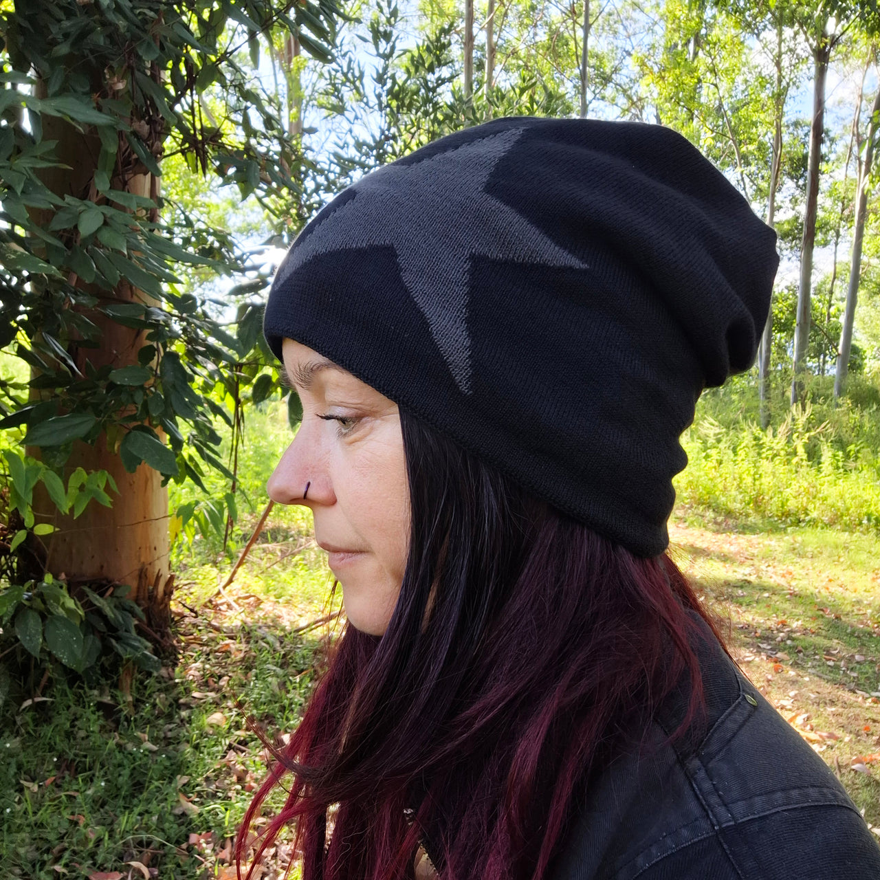 Black STAR beanie side