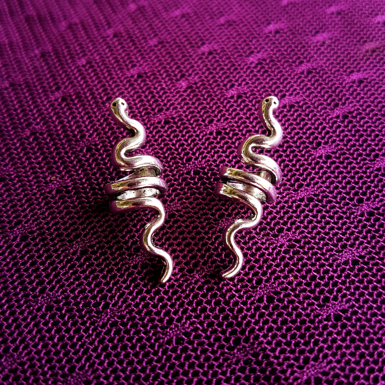 Pair of Snake Spirals | Silver or Gold | 6mm hole